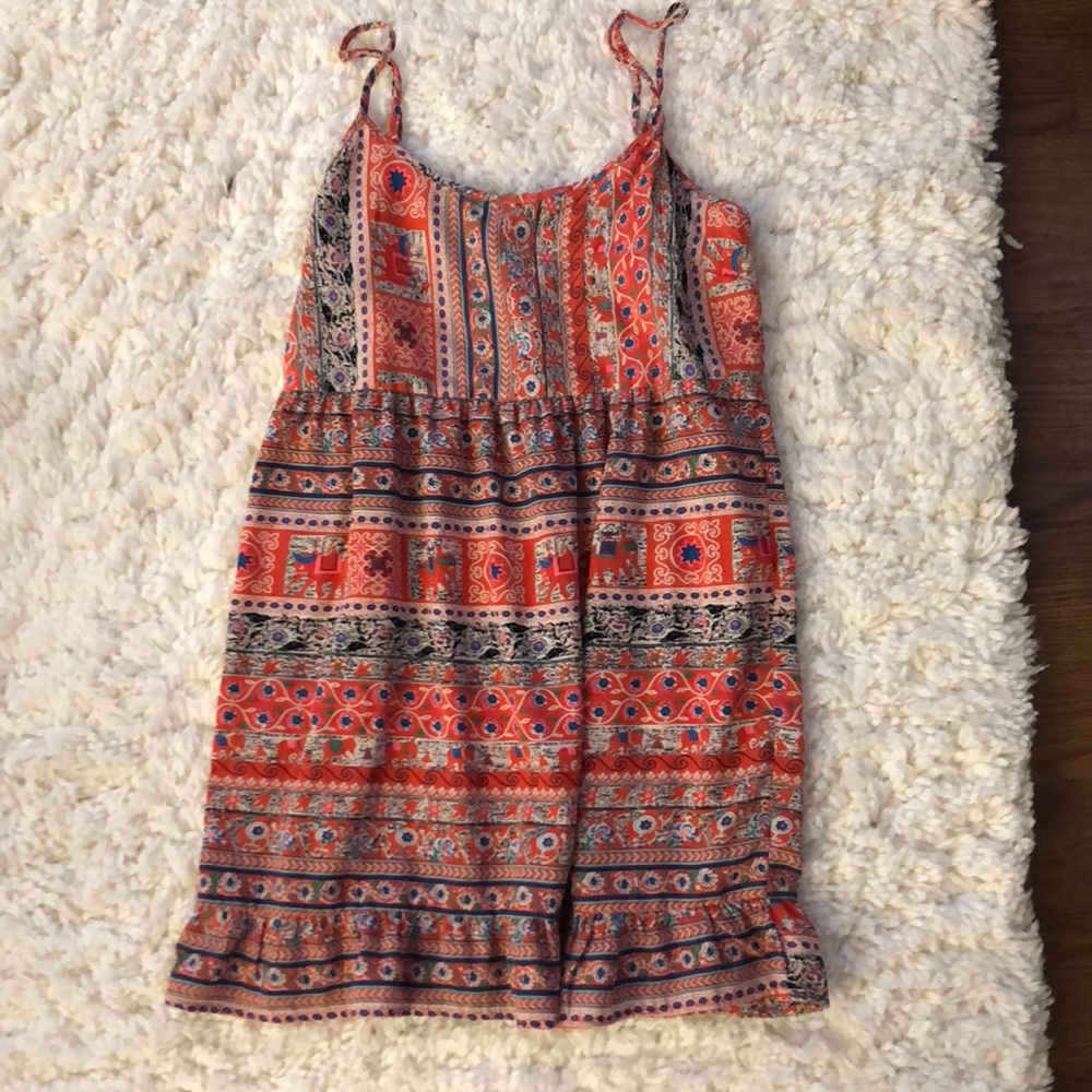 FUN BRIGHT FLOWY DRESS
